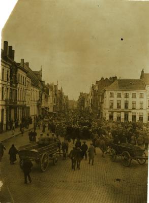 Krijgsgevangenen, Grote Markt Roeselare