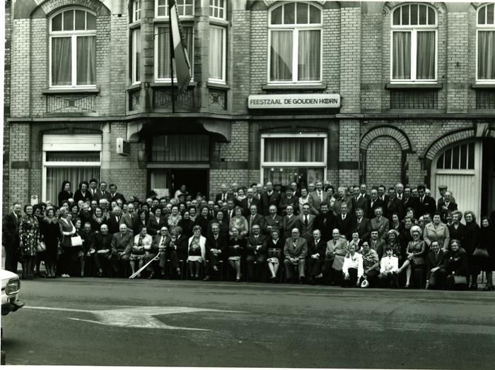 Bijeenkomst oud-soldatenvrienden Kazerne Westrozebeke, 1975