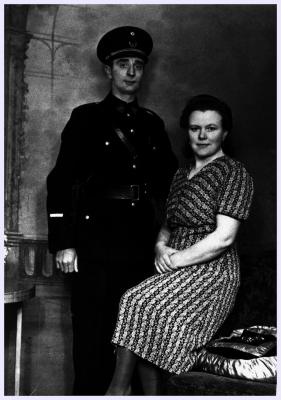 Veldwachter Deforce met vrouw, 1943