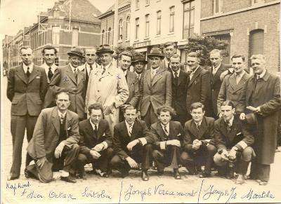 Vooraanstaande figuren bij de bevrijding,  Izegem, 1944 of 1945