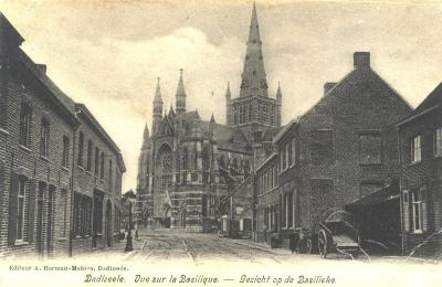 Zicht op basiliek, Dadizele