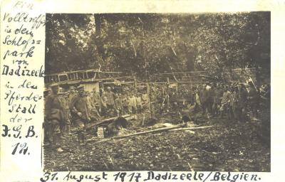 Beschoten paardenstal, kasteelpark, Dadizele, 31 augustus 1917
