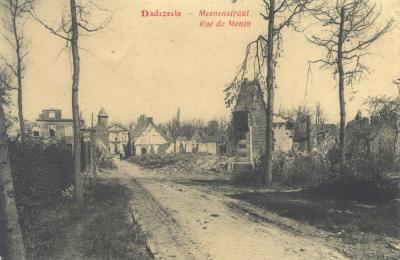 Menenstraat na bombardement, Dadizele.