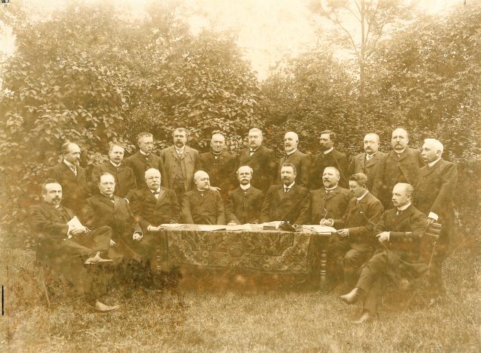 Bestuur- en Toezichtsraad & H.H. Schrijvers der samenwerkende Brandverzekeringsmaatschappij, Rousselare, 1908