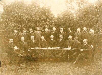 Bestuur- en Toezichtsraad & H.H. Schrijvers der samenwerkende Brandverzekeringsmaatschappij, Rousselare, 1908