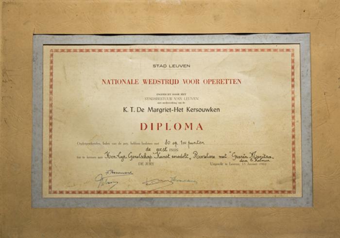 Diploma's van de nationale wedstrijd voor operetten uitegereikt door het Stadsbestuur van Leuven, Leuven, 1962