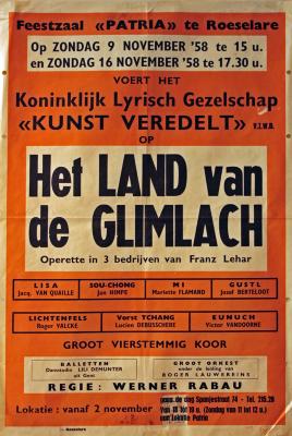 Affiche van de Toneel- en Operetteopvoering "Het Land van de Glimlach" door het  Roeselaars Koninklijk Lyrisch Gezelschap "Kunst Veredelt", Roeselare, 1958