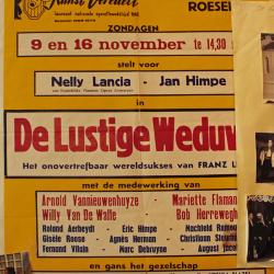 Affiche van de Toneel- en Operetteopvoering "De Lustige Weduwe"  door het  Roeselaars Koninklijk Lyrisch Gezelschap "Kunst Veredelt", Roeselare, 1969