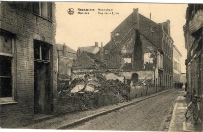 Huizen in puin in de Manestraat