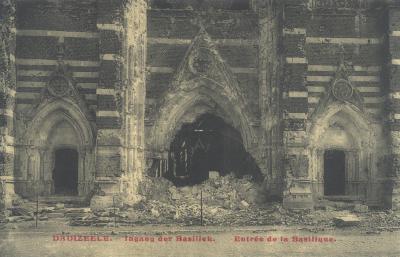 Dadizeele Ingang der Basiliek - Entrée de la Basilique