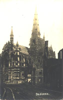 Oorlogsschade aan basiliek, Dadizele