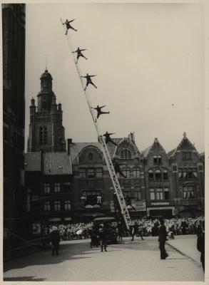 Acrobatie Albin Dujardin, 1951