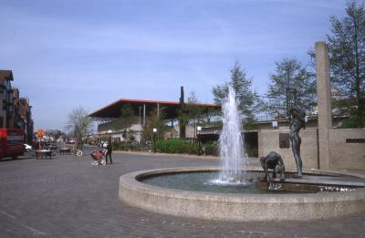 Beeldengroep Spelende Kinderen, 1997