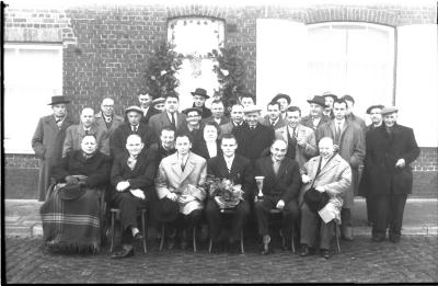 Huldiging café Terneuzen, Izegem, 1959