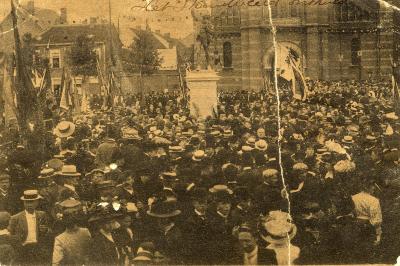 Rodenbachstoet, onthulling standbeeld, 1909