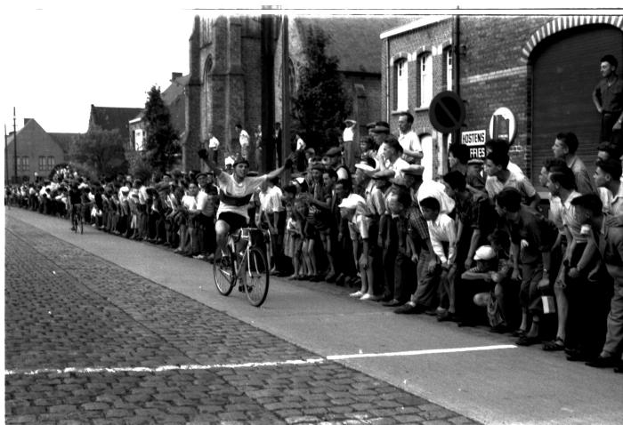 Wielerkampioenschap van West-Vlaanderen: Freddy Toulouse wint, Beitem 1957