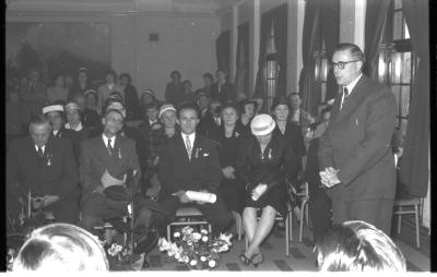 Huldiging gedecoreerden Unions: toesprak van de heer Windels, Izegem 1957