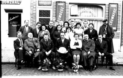 Huldiging café "De Nieuwe Wereld", Izegem, 1979