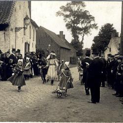 Installatiestoet Van Ryckeghem, Krottegem, 1911