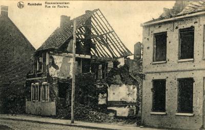 Puin woning Rumbeeksesteenweg na bombardement, WO I