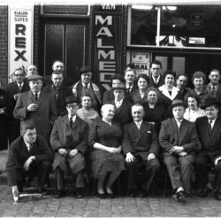 Huldiging café "Sint-Elooy", Izegem, 1959