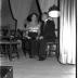 Fotoreportage van een toneelspel: 3 scènes uit toneelstuk, Izegem 1957