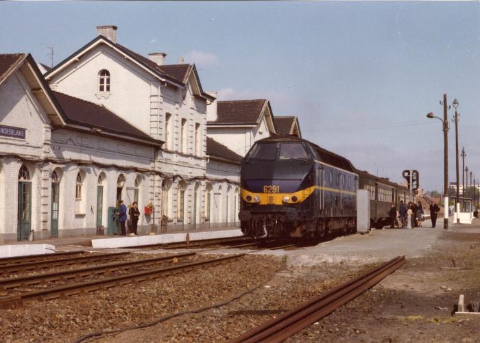 Trein in station van Roeselare