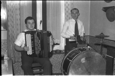 Café 'Sportvriend': orkest, Izegem 1957