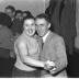  Kampioenviering kaartclub café 'Vlasnijverheid': kampioenenbal, Izegem 1957