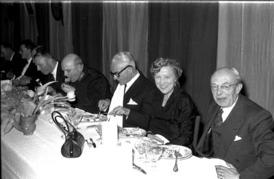 Huldiging Saelen: eretafel tijdens feestmaal, Kachtem 1958