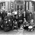 Café 'De Kruisstraat': kampioenviering, Rollegem-Kapelle 1959