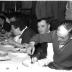 Kampioenviering Leon Duyl is keizer café 'De Toekomst': feesttafel, Izegem 1958