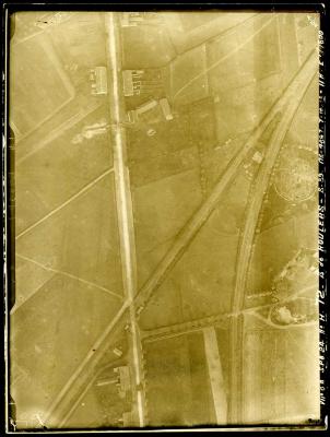 Luchtfoto spoorweg Roeselare-Ieper en Roeselare-Menen